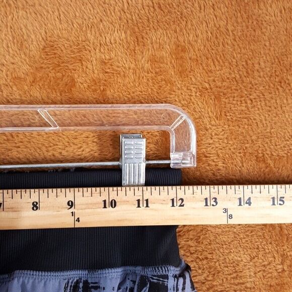 ZELLA Womens Shorts XS Blue Plaid Pull On Lined Workout Gym Running Active - Picture 3 of 10